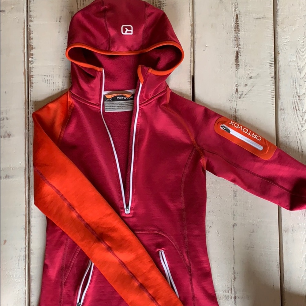 Ortovox xs merino wool technical hoodie.